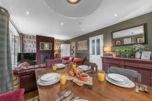 Χώρος καθιστικού στο No.1 The Coach House