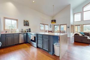 Φωτογραφία από το άλμπουμ του Snowy Slope Sanctuary - Entire Property σε Snoqualmie Pass +24 φωτογραφίες