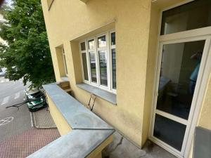 Balkón nebo terasa v ubytování Black Style ROOMS Moravske namesti