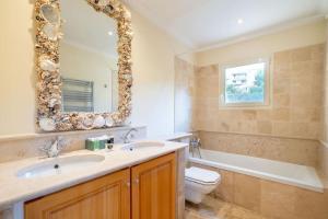 Bagno di Logement entier villa de luxe avec vue mer