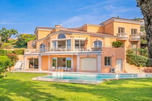 Piscina di Logement entier villa de luxe avec vue mer o nelle vicinanze
