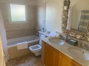 Bagno di Logement entier villa de luxe avec vue mer