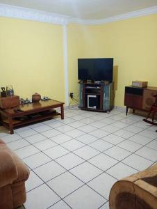 Μια τηλεόραση ή/και κέντρο ψυχαγωγίας στο Estancia ideal para tu familia