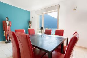 Billede fra billedgalleriet på Luxury Apartments with share Pool i Laglio