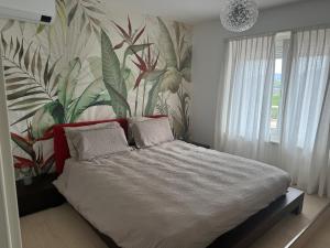 Llit o llits en una habitació de Veralto - Modern Suite with Como Lake view