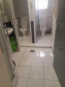 Vannituba majutusasutuses NEWBORN comfort HOSTEL the biggest hostel of town with best location
