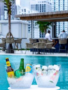 Nápoje v ubytování Gale Miami Hotel & Residences