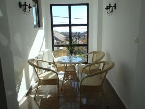 Dining area sa guest house