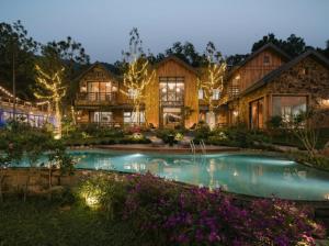 Zahrada ubytování OMELY villa Sóc Sơn - Venuestay