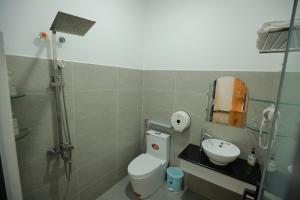 Koupelna v ubytování Arya Hotel Dalat