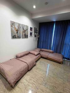 Posezení v ubytování 1BR with 3Beds BRANZ BSD Premium apt ICE and Prasmul - no facility