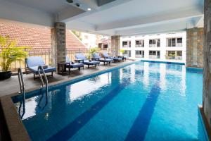 Bazén v ubytování ARISON Hotel nebo v jeho okolí