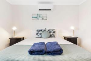 Observatory Guesthouse - Adults Only客房内的一张或多张床位