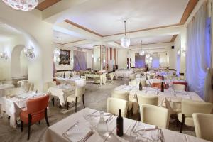 Restaurace v ubytování Hotel Manzoni Wellness&Spa