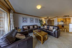 Kuchyň nebo kuchyňský kout v ubytování Etagnes 2 Est, ski-in ski-out, vue magnifique