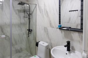 Gladzor Hotel的一间浴室