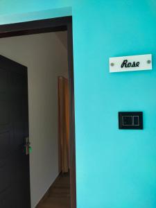Certifikát, hodnocení, plakát nebo jiný dokument vystavený v ubytování Popple Beach House