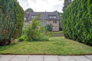 Κήπος έξω από το NEU Life&Work in Mülheim mit Garten