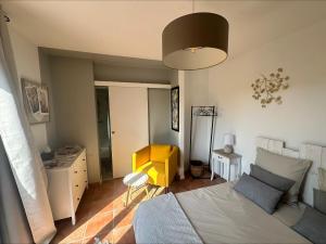 La villa des oliviers客房内的一张或多张床位