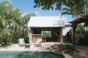 Bazén v ubytování La Vieille Cheminée, Tropical Farm & Eco-Lodges nebo v jeho okolí