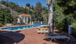 The swimming pool at or close to House of the Rising Sun