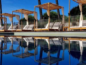 Bazén v ubytování ibis Styles Arcachon Gujan Mestras nebo v jeho okolí