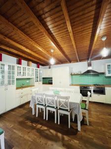 Η κουζίνα ή μικρή κουζίνα στο Villa Inés