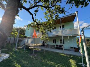 Ảnh trong thư viện ảnh của Tsivtskaro ở Surami