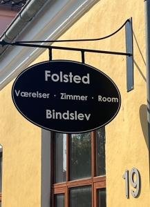 Certifikát, hodnocení, plakát nebo jiný dokument vystavený v ubytování Folsted - Værelse 104 med eget badeværelse og fri parkering