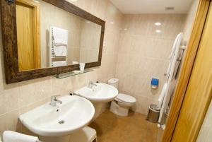 A bathroom at Hostal Parque Natural