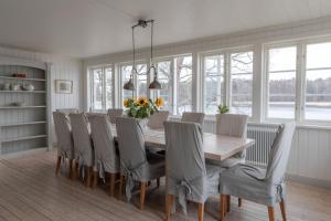 Fotografie z fotogalerie ubytování Bergs Gård & Hållsvikens Gård v destinaci Västerljung