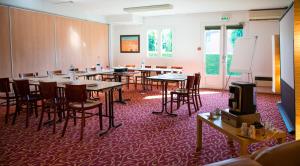 Restaurace v ubytování Brit Hotel Blois - Le Préma