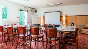 Restaurace v ubytování Brit Hotel Blois - Le Préma