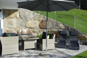 A seating area at Appartement Wieshof