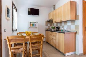 A cozinha ou cozinha compacta de Villaggio Miramare