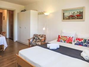 Postel nebo postele na pokoji v ubytování Apartment Rosablanche E36 by Interhome + 16 fotografií