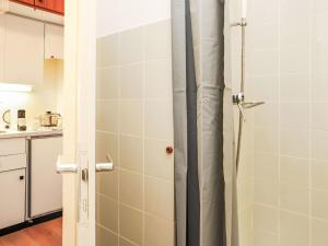 Koupelna v ubytování Apartment Rosablanche E36 by Interhome