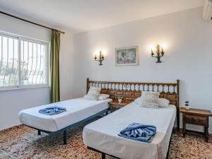 Postel nebo postele na pokoji v ubytování Holiday Home Casa Pia by Interhome