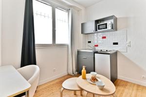 Charmant Studio Boulevard Voltaire