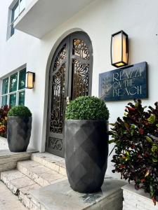 Galeriebild der Unterkunft Renzzi On The Beach in Miami Beach