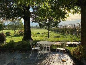 Aed väljaspool majutusasutust B&B Domaine En Trembley