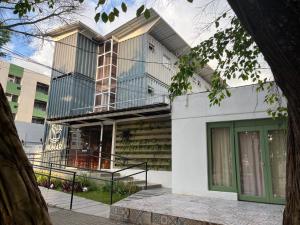 Budova, kde se hotel nachází