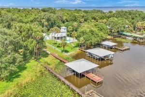 Φυσικό τοπίο κοντά σε αυτή η παραθεριστική κατοικία