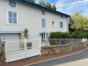 Το κτήριο όπου στεγάζεται  το bed & breakfast