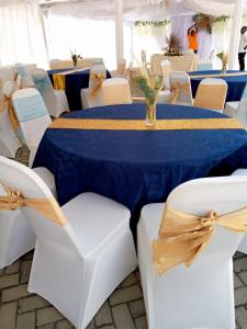 Χώρος καθιστικού στο Mawenzi Resort -Mtwapa