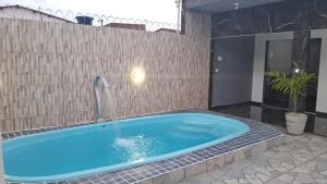 Casa Praia Maragogi - Peroba内部或周边的泳池