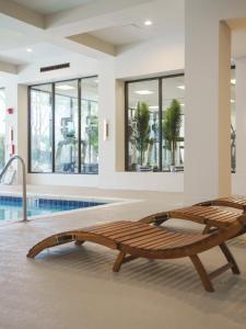 Bazén v ubytování Memphis Vitality Hotel nebo v jeho okolí