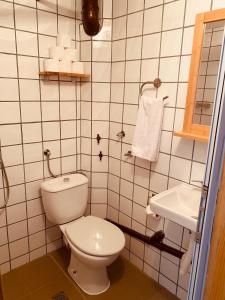 Ένα μπάνιο στο Vita Stulba Guest House +15 φωτογραφίες