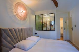 Posteľ alebo postele v izbe v ubytovaní Lyon Premium - LuxeZen SPA