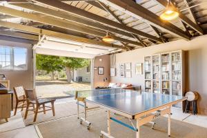Φωτογραφία από το άλμπουμ του Bird and Barrel Vineyard Farmhouse σε Healdsburg
